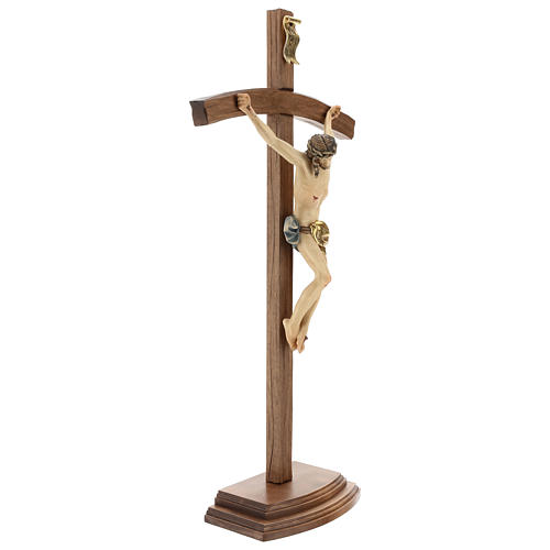 Crucifijo con base cruz curva madera Valgardena coloreada 4