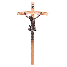 Crucifix measuring 55cm in wood and bronze effect resin
