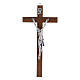 Crucifix moderne en bois de noyer corps métal 21 cm s1