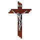 Crucifix moderne en bois de poirier cannelé 12 cm avec corps métallique s3