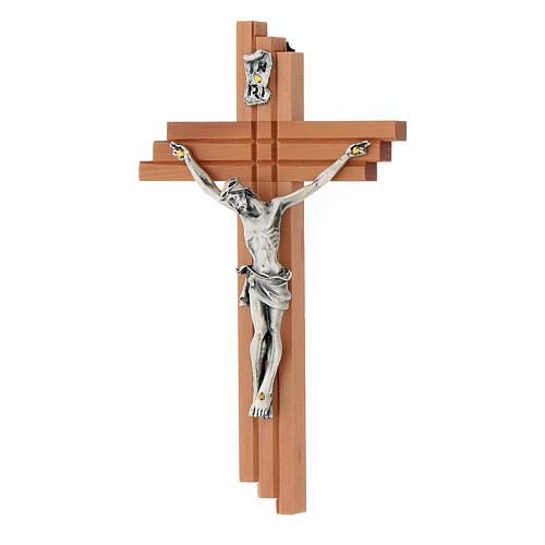 Crucifijo moderno de madera de peral 16 cm con cuerpo plateado 4