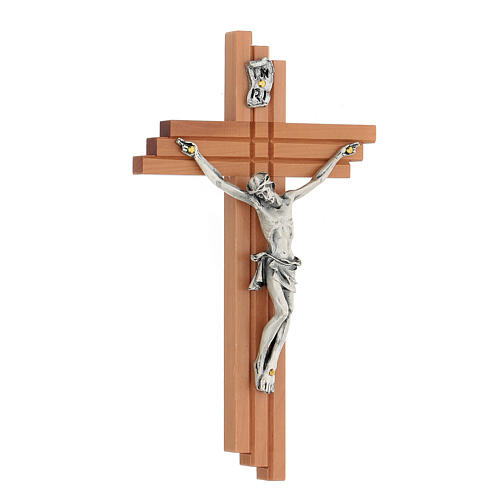 Crucifixo moderno em madeira de pereira 16 cm com corpo prateado 3