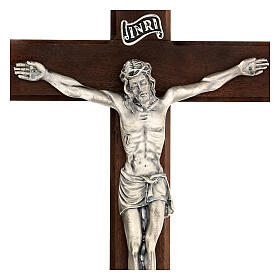 Kreuz aus Nussbaumholz mit Christuskőrper aus Metall, 35 x 20 cm