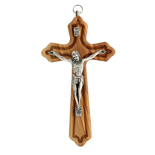 Geformtes Kruzifix aus Olivenbaumholz mit Christuskőrper aus Metall, 15 cm 1
