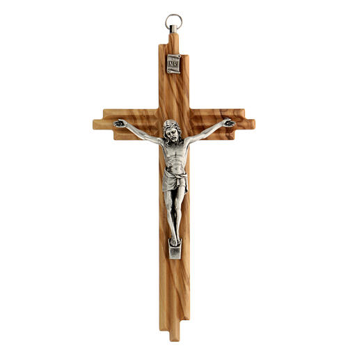 Kruzifix aus Olivenbaumholz mit Rillen und Christuskőrper aus versilbertem Metall, 20 cm 1