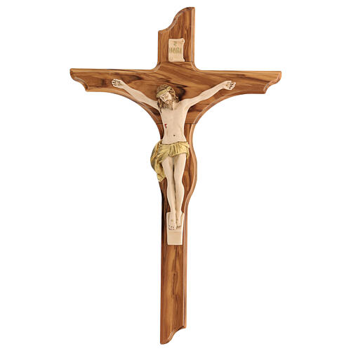 Kruzifix aus Olivenbaumholz mit handbemaltem Christuskőrper aus Harz, 43 cm 1