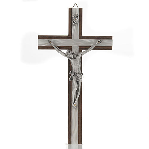 Crucifixo madeira clara e metal elemento embutido imitação madrepérola 1