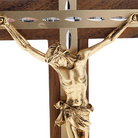 Crucifixo metal dourado madeira de nogueira e alumínio