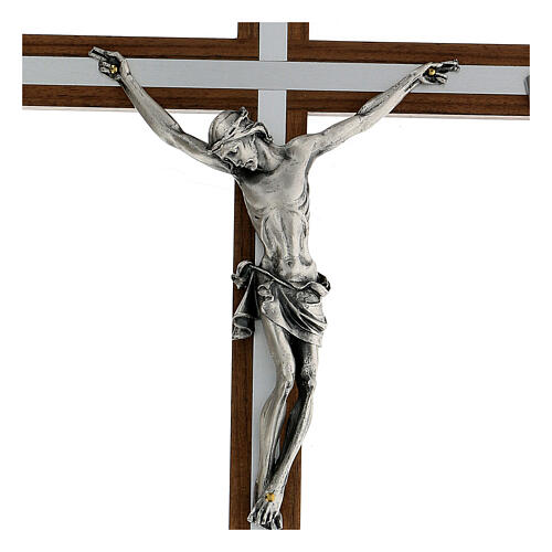 Crucifixo madeira de nogueira metal prateado alumínio 2