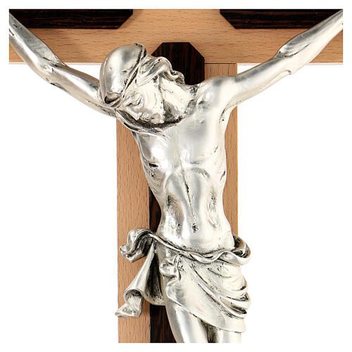 Crucifixo faia e wenge corpo Cristo em metal prateado 2