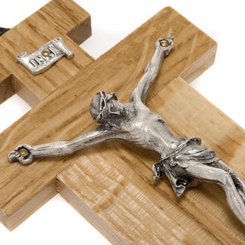 Crucifijo de madera de roble, cuerpo plateado 12 cm 3