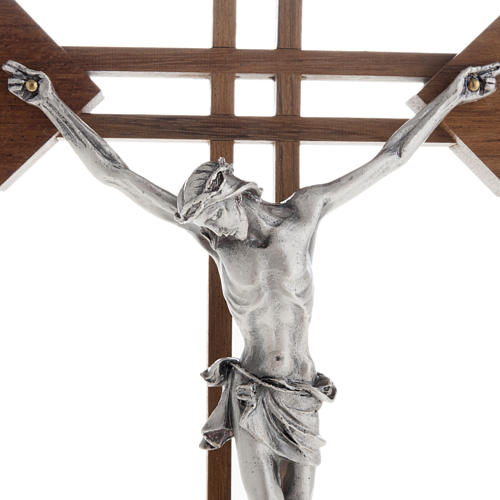 Crucifixo estilizado quadrados madeira nogueira corpo prateado 2