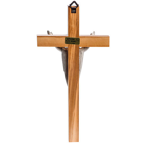Cruz estilizada de caoba, cuerpo de Jesús plateado 4
