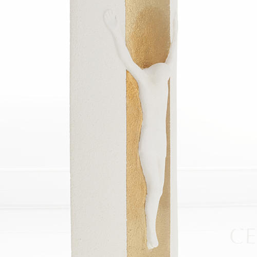 Crucifix argile blanche et or mod. Stele 29.5 cm lumière 4