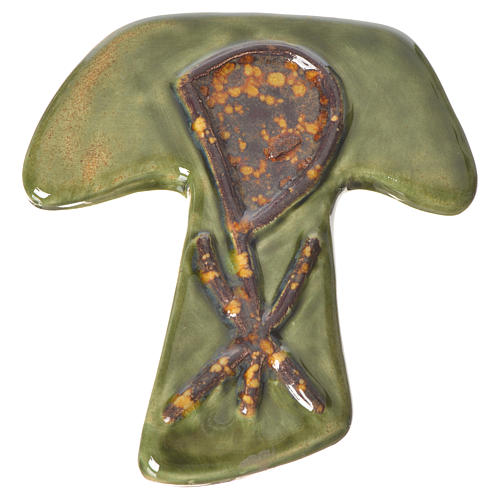 Kreuz Tau aus grüner Keramik mit Christusmonogramm. 1