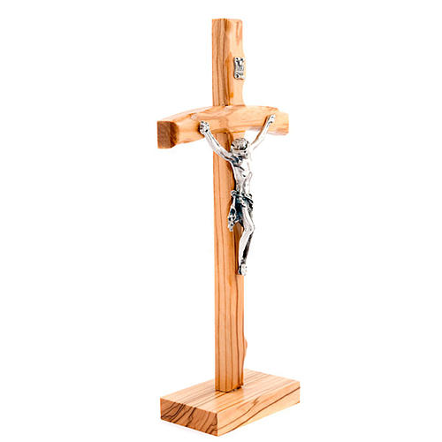 Crucifix bois d'olivier croix courbée avec base 3