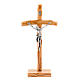 Crucifix bois d'olivier croix courbée avec base s1