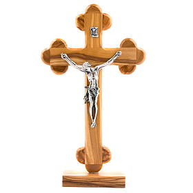 Krucyfiks z drewna oliwnego, krzyż trójlistny i podstawa