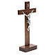 Crucifix de table en bois de noix avec base s3
