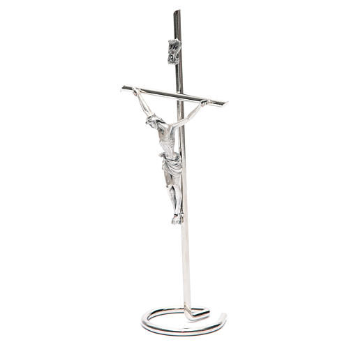 Metal Crucifix with round base 2