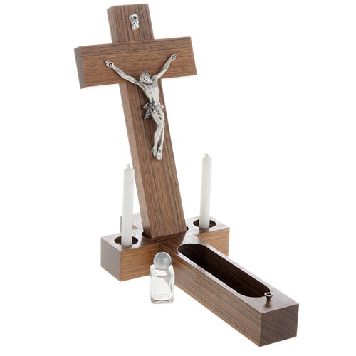 Crucifijo altar de mesa madera de nogal 4