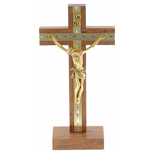 Crucifixo madeira e metal dourado de mesa 1