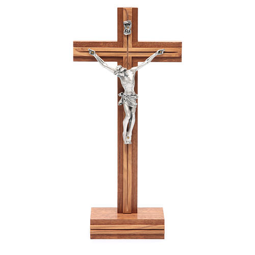 Table crucifix in walnut and olive wood. 1