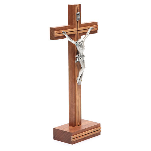 Table crucifix in walnut and olive wood. 3