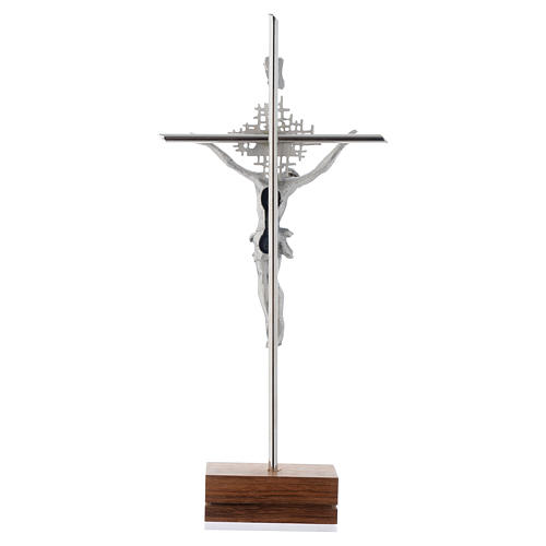 Crucifixo prateado Pai Espírito Santo base nogueira 3