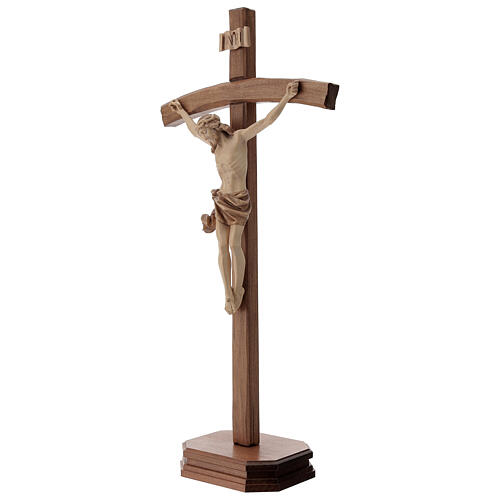 Sculpted crucifix with base in multi-patinated Valgardena wood 4