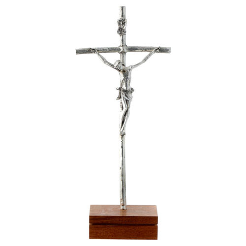 Altar crucifix in metal with base in wood 23.5cm 1