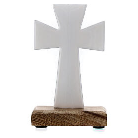 Cruz de mesa hierro esmaltado blanco base madera 10 cm