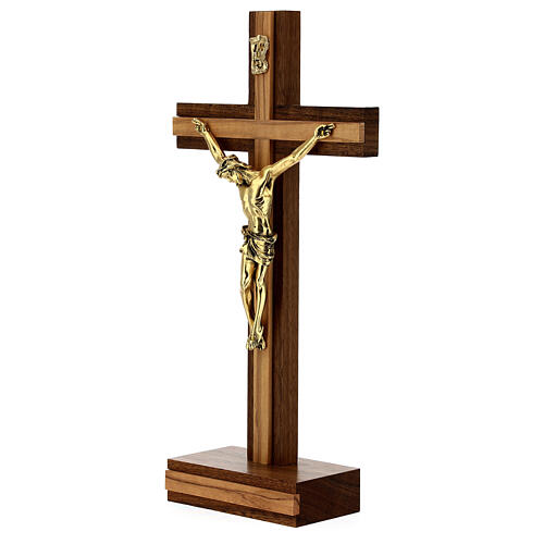 Tischkruzifix aus Nussbaumholz mit Einsatz aus Olivenbaumholz und mit vergoldetem Christuskőrper, 21 cm 3
