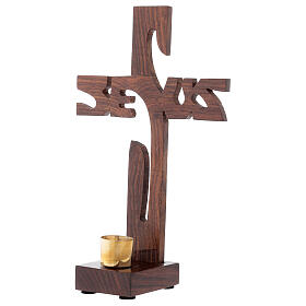 Cruz com base madeira escura Jesus 19 cm castiçal 2 cm