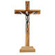 Crocifisso base legno ulivo Gesù metallo 16 cm s1