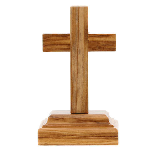 Tischkruzifix aus Olivenbaumholz mit Christuskőrper aus Metall, 9,5 cm 4