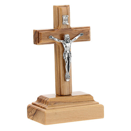 Crocifisso tavolo Cristo metallo 9,5 cm legno ulivo 3