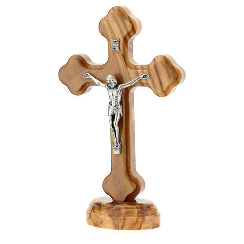 Trilobat-Kruzifix aus Olivenbaumholz mit Christuskőrper aus Metall, 15 cm 2