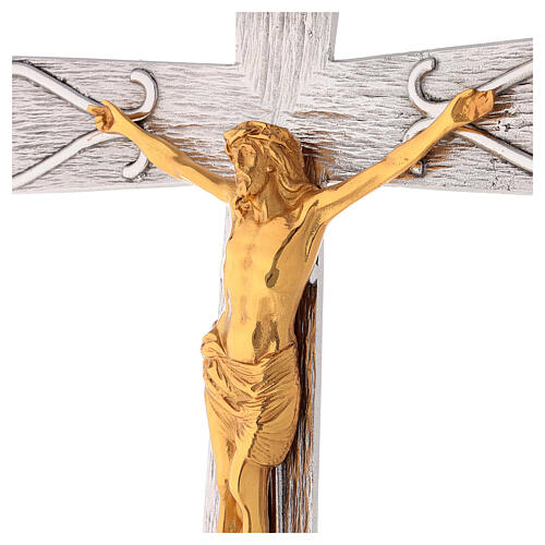 Crucifix in decorated bronze 2