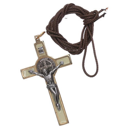 Saint Benedict cross iridescent collier 3
