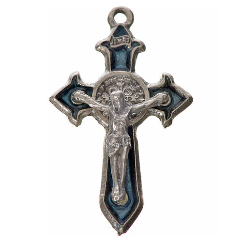 Krzyż świętego Benedykta z zaostrzonymi końcami 3,5 X 2,2cm , zama, niebieska emalia. 1