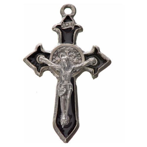 Krzyż świętego Benedykta z zaostrzonymi końcami 3,5 X 2,2cm , zama, czarna emalia. 3