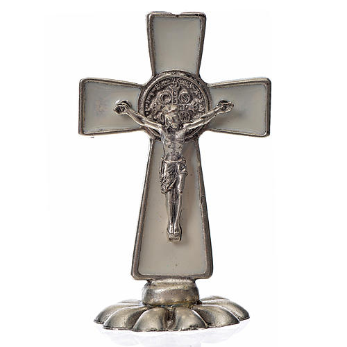 Krzyż świętego Benedykta na stół 5 X 3cm , zama, emalia biała. 1