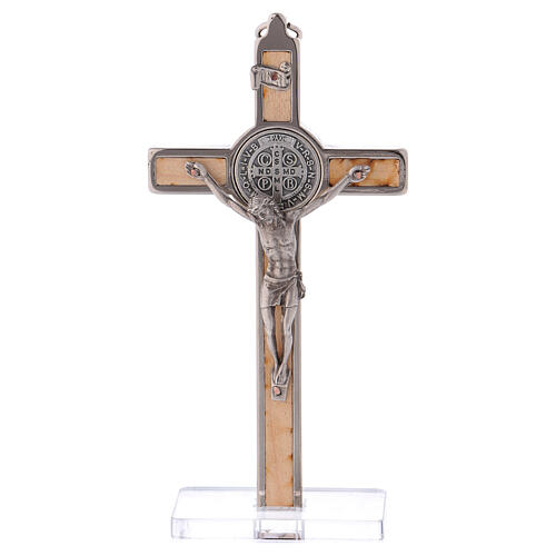 Kreuz von Sankt Benedikt aus Ahornholz mit Sockel, 12 x 6 cm 1