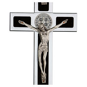Kreuz von Sankt Benedikt aus Holz und Aluminium mit Sockel, 25 x 10 cm