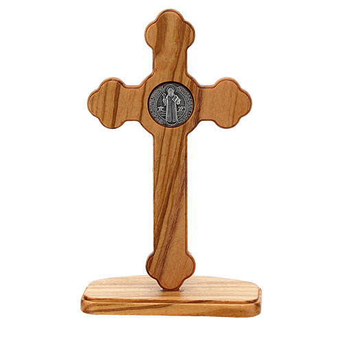 Croix trilobée à poser en bois d'Assise avec corps en métal 4