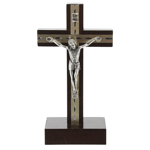 Crucifix de table bois et métal argenté 15 cm 1