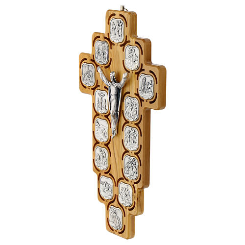 Kreuzweg-Kruzifix aus Olivenholz mit 14 Stationen aus Metall 3