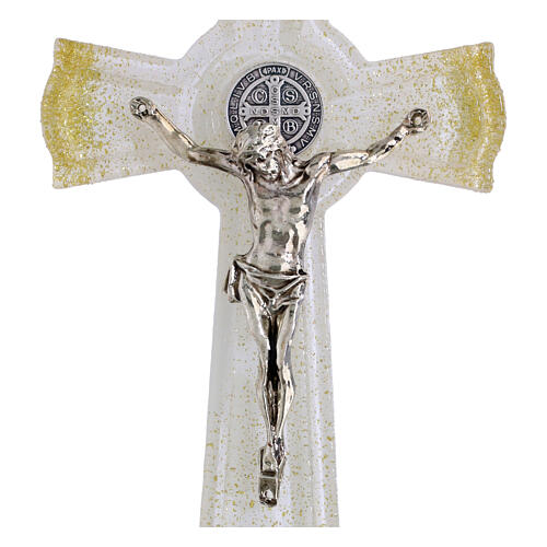 Wall cross in white glass with gold glitter, metal body and St. Benedict medal, 6x3 in 2