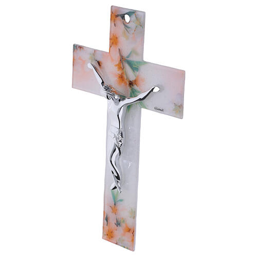 Cruz em vidro branco com decorações florais e corpo prateado moderno 25x17 cm 2